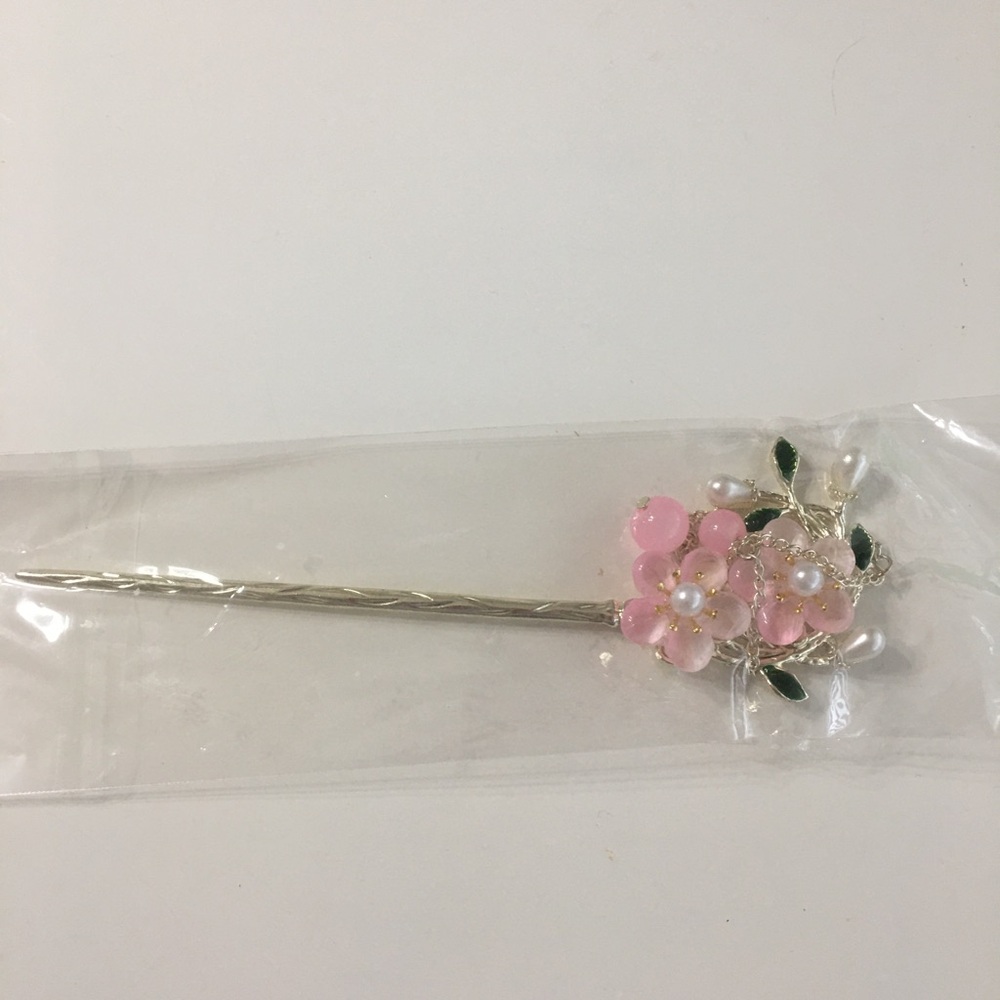 Pink flower pin with dangle drop for hair accessories